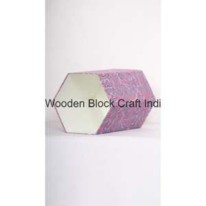 ถังขยะทรงหกเหลี่ยมแบบเปิดด้านบน ฝาปิดแบบม้วน ทำมือ เป็นมิตรกับสิ่งแวดล้อม ลายเรขาคณิต ดีไซน์ใหม่ มีสินค้าพร้อมส่ง สำหรับใช้ในบ้าน - Product Image 3