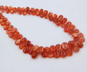 Perles de pierre de soleil orange lisses en forme de poire, goutte d'eau, briolette, pierres précieuses naturelles pour la fabrication de bijoux - Product Image 2