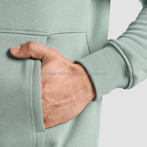 Chándal personalizado de alta calidad para hombre, ligero, de algodón y poliéster, con sudadera y pantalones deportivos, conjunto de dos piezas para hombre. - Product Image 5