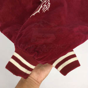 Chaqueta Sukajan bordada a la moda para hombre, tela satinada suave, ligera, cómoda, para uso diario y estilo urbano. - Product Image 5