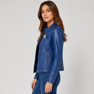 Veste en cuir pour femme, offrant une coupe confortable, une finition élégante et une fabrication durable, un indispensable élégant pour un look quotidien. - Product Image 4