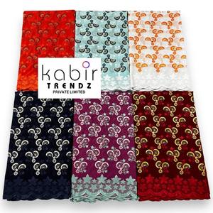 Tissu en dentelle suisse en coton durable de fabrication indienne pour la couture et la confection de vêtements, disponible à un prix abordable - Product Image 2