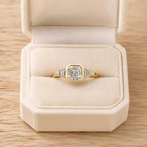 แหวนเพชรทรง Asscher Trapezoid ขนาด 1.50 กะรัต เพชรเพาะเลี้ยงในห้องปฏิบัติการ ดีไซน์คลาสสิก ทองคำแท้ 10K 14K 18K เพชร E VVS แหวนหมั้น - Product Image 1