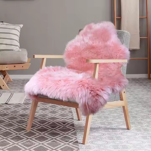 Alfombra de Piel de Oveja Blanca Escandinava, Estilo <span class=keywords><strong>Nórdico</strong></span> Minimalista, Manta Decorativa Perfecta para Sofá, Sillón y <span class=keywords><strong>Cama</strong></span> - Product Image 4