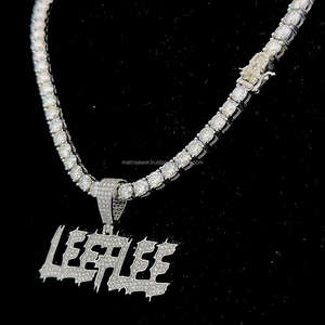 Trending Design Nom personnel pendentif unisexe élégant Moissanite diamant pendentif bijoux en argent sterling avec placage d'or - Product Image 4