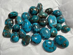 Cabujones de Turquesa Azul Natural, Pulidos, Corte Ovalado, Certificados por Terceros, 25mm, Gemas Sueltas BU GEMS de 5-25 Quilates para Joyería - Product Image 3