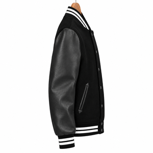 Veste de baseball pour hommes noirs, style varsity, manches en cuir, fermeture à boutons pression, logo sur le devant, col côtelé - Product Image 2