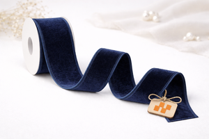 Ruban en velours tissé uni Neelkamal Industries 38 mm - 100 % polyester, résistant au rétrécissement, doux, luxueux, décoratif - Product Image 2