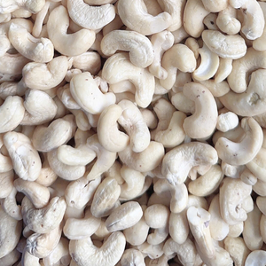 Trusted Supplier Raw Cashew <b>Nuts</b> WW180, WW240, WW320, LP Cashew <b>Nuts</b> India Cashew <b>Nuts</b> From Santigo Vietnam - Product Image 1