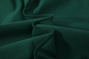 เสื้อยืดผ้าเจอร์ซีย์สำหรับผู้ชาย ผ้าฝ้ายออร์แกนิค 100% เป็นมิตรกับสิ่งแวดล้อม ระบายอากาศได้ดี กันยับ แห้งเร็ว สวมใส่สบาย แขนสั้น สีพื้น - Product Image 4