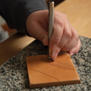 Cuero de Piel de Búfalo Curtido Vegetal sin Teñir, en Forma de Cuadrado, para Herramientas, Bolsos, Cinturones, Manualidades, Material Natural Crudo para Bricolaje - Product Image 4