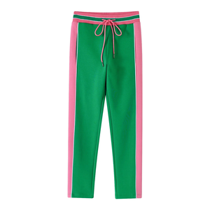 ชุดวอร์มลำลองสีเขียวชมพูแบบมีซิปเต็มตัว แจ็คเก็ตบอมเบอร์ผ้าฟลีซทรงวาร์ซิตี้ กางเกงจ็อกเกอร์ทรงสอบเข้ารูป ผ้าฝ้าย 100% ให้ความอบอุ่นและสวมใส่สบาย - Product Image 4