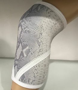 Printed Ergonomic Contoured Fit Non-Slip <b>Knee</b> Sleeve Orange Checkerboard Pattern Neoprene 7mm Squat <b>Compression</b> Gym Performance - Product Image 5