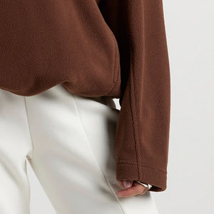 Hoodie simple pour femme à fermeture éclair quart de tour, confortable et décontracté pour l'hiver, modèle 2026, vente en gros - Product Image 4