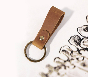 Porte-clés en cuir fait main, organisateur de clés durable pour clés de voiture et de vélo, cadeau élégant de qualité supérieure pour hommes et femmes - Product Image 3
