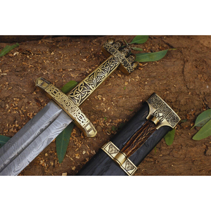 Espada Vikinga de Acero de Damasco de 40” – Hoja de exhibición de caballero medieval forjada a mano con espada completa y vaina de madera - Product Image 2