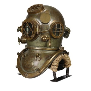 Casco de Buceo de Hierro para Decoración de Expediciones Marinas, Espacios Costeros, Colecciones Náuticas y Exhibiciones Oceánicas - Product Image 6