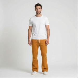 Pantalon de survêtement taille basse personnalisé nouveau pantalon évasé de sport pantalon de survêtement de couleur unie pour femmes pantalon de nettoyage décontracté hiver vente en gros - Product Image 1