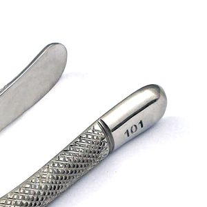 Forceps d'extraction dentaire 101, forceps orthodontiques, forceps chirurgicaux en acier inoxydable dentelé, instruments dentaires - Product Image 3