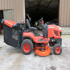 Oferta de Descuento en Tractor Cortacésped Kubota GR2110 4x4, ¡Compre Ahora! Ideal para Uso Agrícola y de Jardinería, Listo para Enviar - Product Image 1