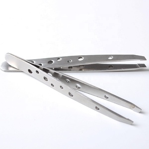 Nouvelle Arrivée, Nouveau Style : Pince à Épiler Cosmétique en Acier Inoxydable, Pince à Épiler Creuse pour Sourcils, Outils de Maquillage Quotidien - Product Image 6