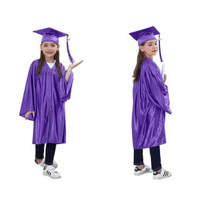 Robe de Cérémonie Classique avec Toque et Pompon en Polyester pour Adulte – Ensemble de Cérémonie de Haute Qualité Personnalisable pour la Maternelle - Product Image 2