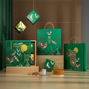 ถุงกระดาษช้อปปิ้งสีดำสุดหรู พร้อมหูหิ้ว พิมพ์ลายตามสั่ง เป็นมิตรกับสิ่งแวดล้อม รีไซเคิลได้ เหมาะสำหรับบรรจุภัณฑ์ของขวัญระดับไฮเอนด์ ตกแต่งร้านค้าปลีก - Product Image 2