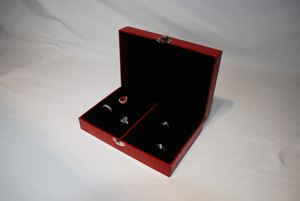 Boîte de rangement professionnelle rectangulaire à motif crocodile pour bagues, avec sept rangées et un design de rangement à douze fentes, 195x125x56mm - Product Image 6