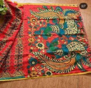 Sari en lin indien imprimé numériquement, style Kalamkari, avec des pompons fantaisie pour les mariages et les fêtes - Product Image 3
