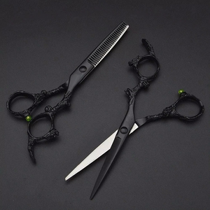 Tijeras de Entresacar Profesionales de Acero Inoxidable Black Dragon para Peluquería y Barbería, Juego para Diestros con Mango de Dragón, Premium, Afiladas, 30 - Product Image 6