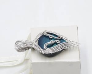 จี้ลาบราดอไรต์ธรรมชาติพันลวดทองแดง งานแฮนด์เมด เครื่องประดับพลอย ขนาดฟรีไซส์ จี้คริสตัลบำบัดรักษา - Product Image 4