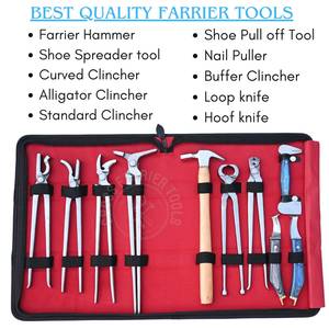 Kit d'outils de ferrage pour équins, conçu pour le retrait de sabots et les travaux de clouage : marteau, extracteur de clous, pince à clous, écarteur de sabots - Product Image 2