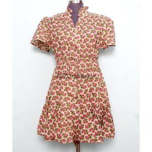 Vente en gros de robes mini à manches 3/4, col en V, 100% coton, imprimé personnalisé, style bohème, pour femmes de bureau, tendance de l'été - Product Image 1