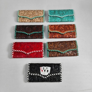 Cartera Larga de Mujer Hecha a Mano con Cierre Plegable, Cuero Genuino Turquesa Repujado, Estilo Bohemio - Product Image 5