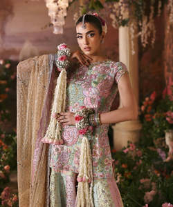 Elegant Beaded Chiffon Bridal Lehenga Scalloped Crop <b>Top</b> Long Sleeve A-Line Floor-Length Modern Contrast Color Dress for - Product Image 2