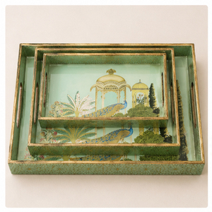 Ensemble de 3 plateaux de service en bois artisanaux de luxe, style Mughal, avec motifs traditionnels de paon et de palais, décoratifs et imbriqués - Product Image 5