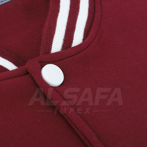 Chaqueta Letterman de talla grande al por mayor para uso en exteriores, chaqueta de invierno Letterman para hombre con cuello alto - Product Image 6