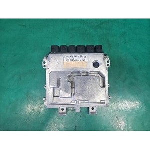 ECUs y Módulos de Computación Usados de Clase E A6549001400 - Product Image 1