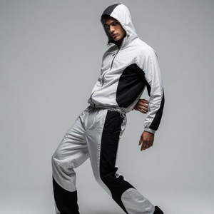Custom Logo Men's Oversized Nylon Windbreaker Tracksuit Set Half Zip Jogging Sportswear High Quality Gym Workout Outfit - Product Image 5