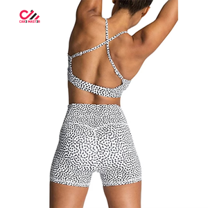 Ensemble short de sport et yoga confortable, respirant, séchage rapide, motif uni, dernière tendance, grandes tailles, vente en gros, vêtements de fitness pour femmes - Product Image 4
