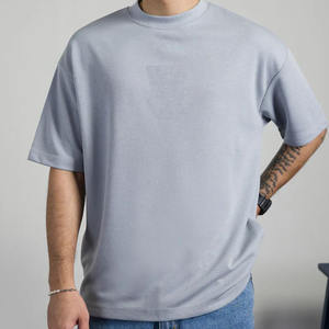 Camiseta Casual de Algodón 100% para Hombre, Corte Regular, Logotipo Personalizado en la Parte Delantera, Antiarrugas, Transpirable, Tejido de Punto de 210 g, Manga Corta, Cuello Redondo - Product Image 1