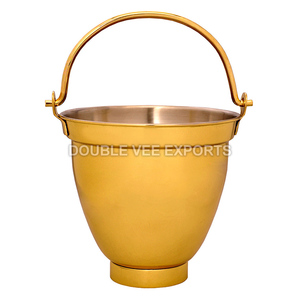 Seau à eau bénite |   Vase à eau liturgique en laiton avec poignée pour église – DOUBLE VEE EXPORTS - Product Image 2