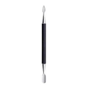 Outil professionnel en acier inoxydable à double extrémité pour nettoyer les ongles, enlever les cuticules et repousser les peaux mortes, pour la manucure, la pédicure, les salons de beauté et les soins des ongles - Product Image 1
