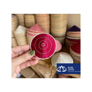 พวงกุญแจหมวกทรงกรวยขนาดเล็กทำมือจากเวียดนาม ของที่ระลึกไม้ไผ่ธรรมชาติ ของขวัญ ขายส่ง รับผลิตแบบ OEM 8 - Product Image 1