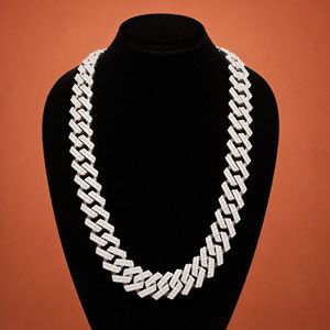 Cadena Cubana Miami Iced Out con Diamantes de Laboratorio Estilo Hip Hop - Product Image 1
