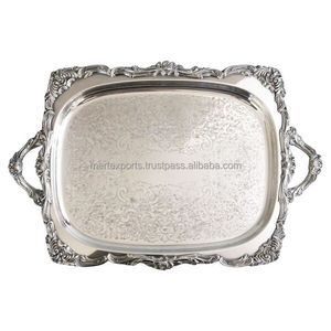 Bandeja Rectangular Metálica Premium con Acabado Pulido, Diseño Decorativo y Duradero para Mesa de Comedor, Cocina y Hogar Elegante - Product Image 4