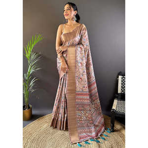 Sari de Seda Assam Rosa Bebé con Estampado Kalamkari y Borde Tejido con Hilo Zari, Bufanda Tradicional India de Lujo Tejida a Mano - Product Image 3