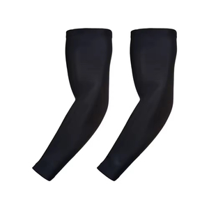 Mangas de compresión para hombre US SPORTS, fabricadas en Pakistán, con logo personalizado, para verano, levantamiento de pesas, alta calidad, 100% acrílico, UPF50+, venta al por mayor - Product Image 1