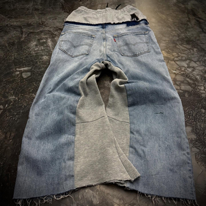 Customize Panel Design <b>Flared</b> Pants 100% Cotton Breathable <b>Men's</b> <b>Jeans</b> 2025 High Quality Distressed Denim Pants - Product Image 1