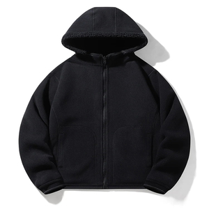 Veste coupe-vent pour homme, sportive et tendance, légère - Vêtement d'extérieur décontracté pour le printemps et l'automne avec un design respirant et coupe-vent - Product Image 4